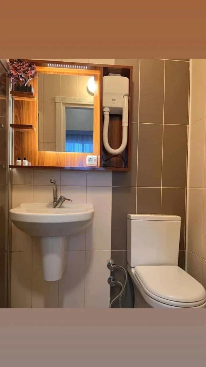 Zebra Hotel Alsancak อิซมีร์ ภายนอก รูปภาพ